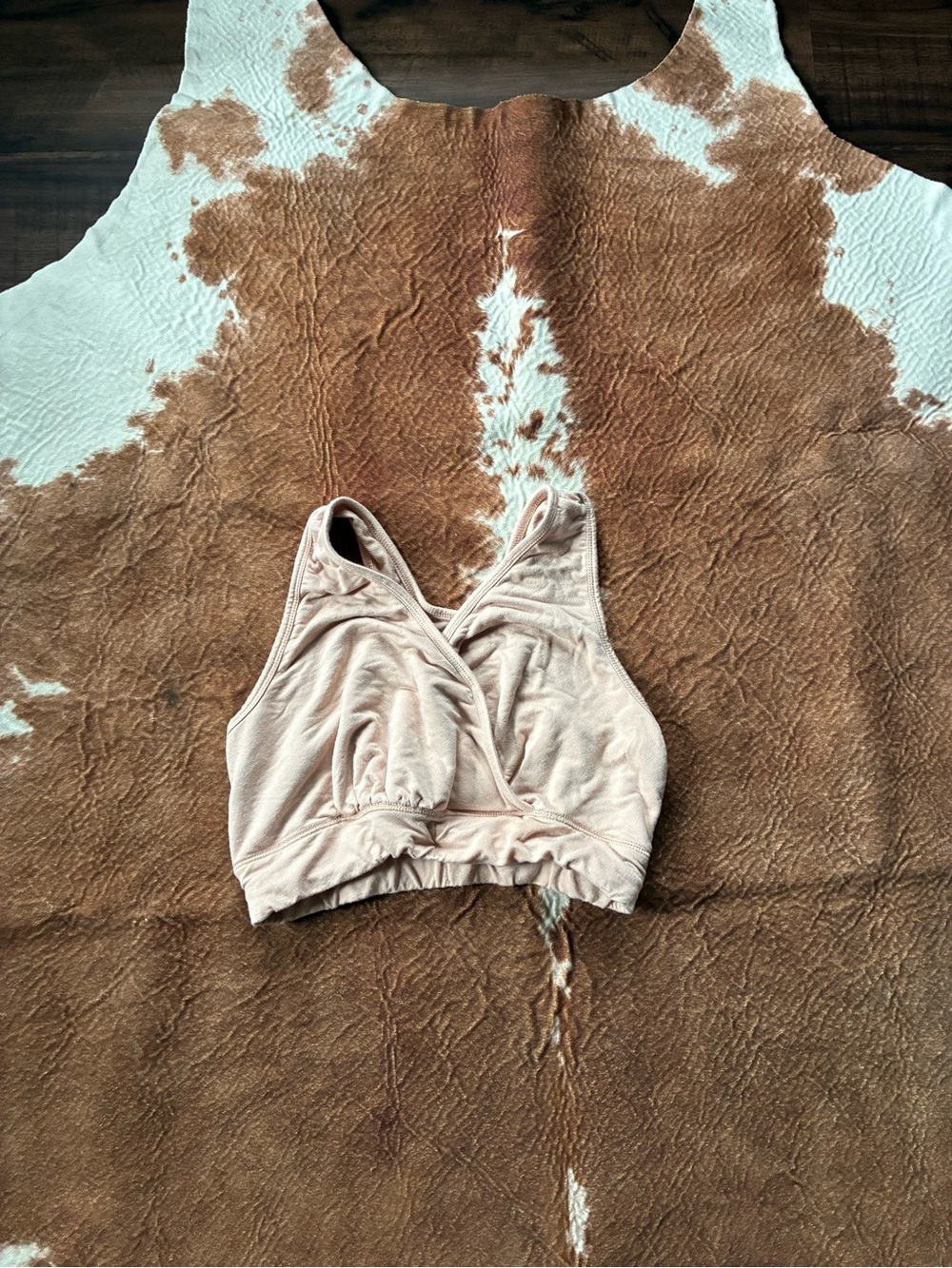 Kindred Bravely nursing tan Davy Piper bra 
size large 
No padding
